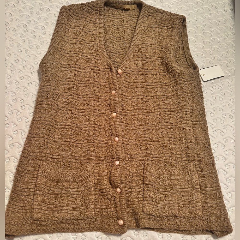 SweaterVest